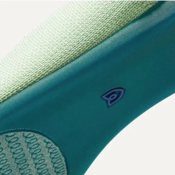 NIB Rothy's The Point Shoes in Sour Apple (SIZES 7 + 7.5) NWT / NIB